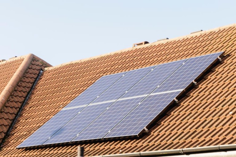 Comment réussir l'installation photovoltaïque chez soi ?